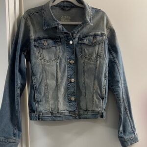 Zara Denim Jean Jacket in Classic Blue sz M